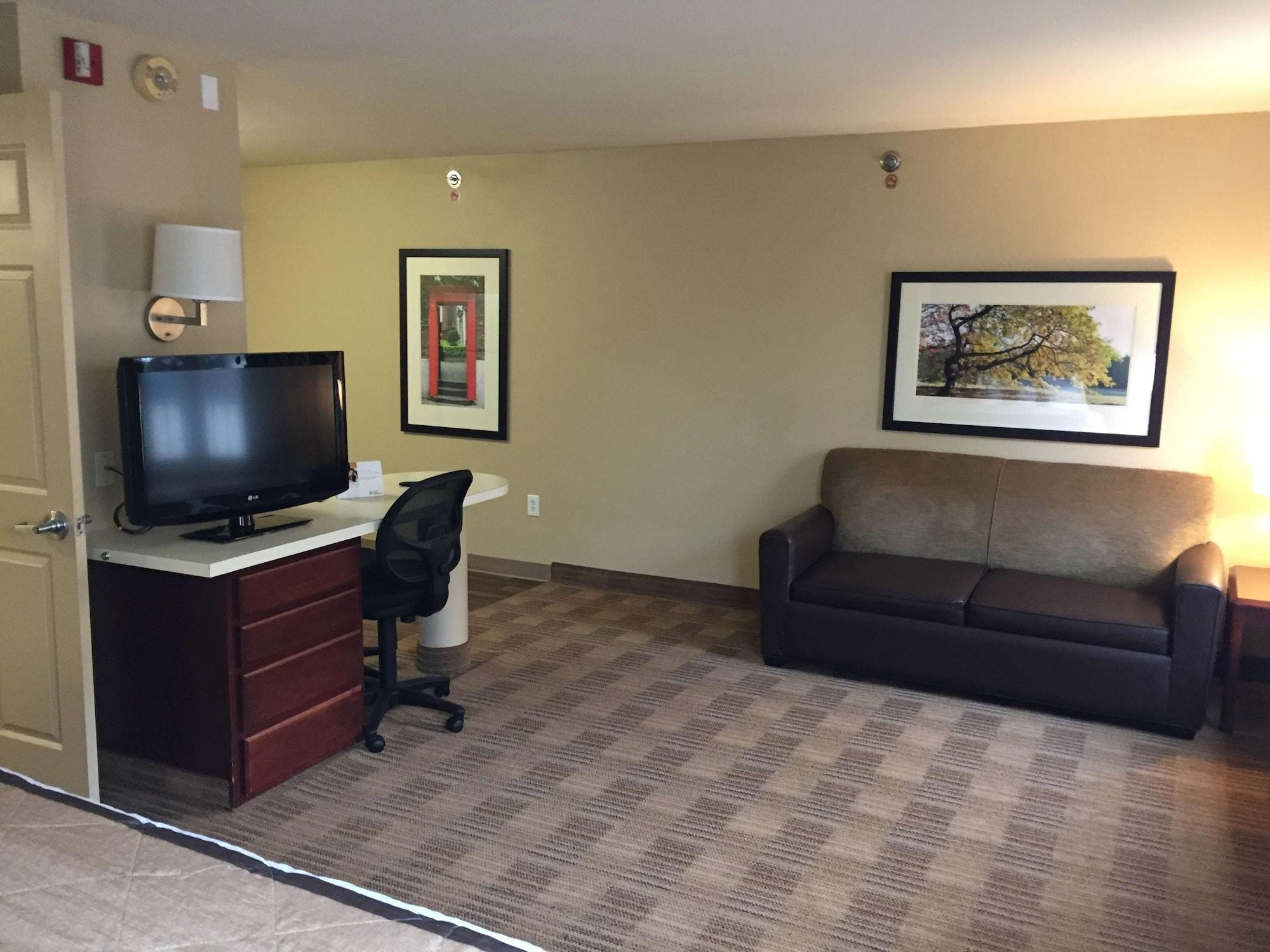 Extended Stay America Select Suites - Orlando - Maitland - Summit Tower Blvd Altamonte Springs Eksteriør billede