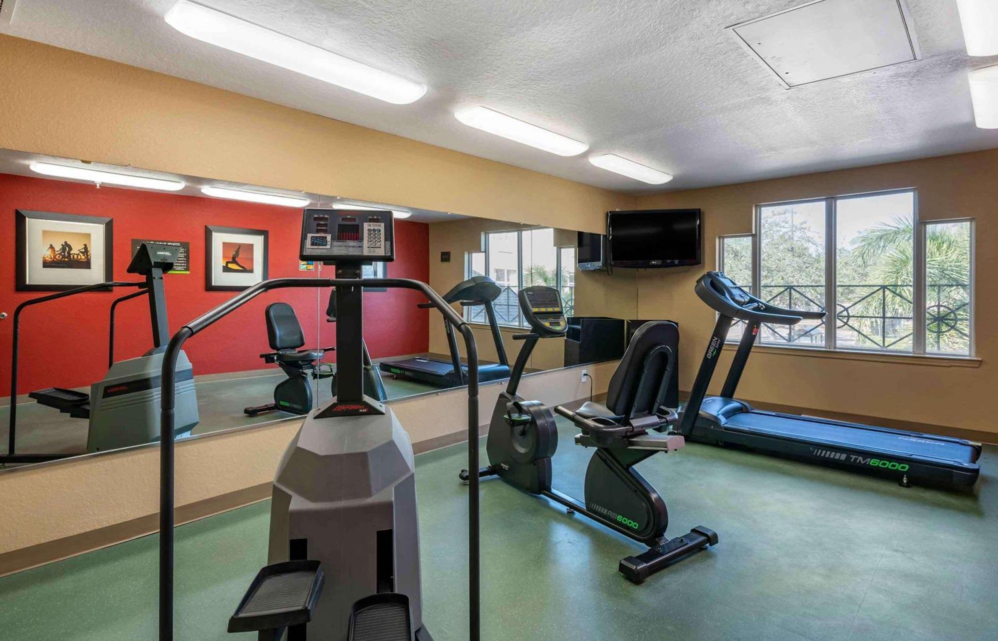 Extended Stay America Select Suites - Orlando - Maitland - Summit Tower Blvd Altamonte Springs Eksteriør billede