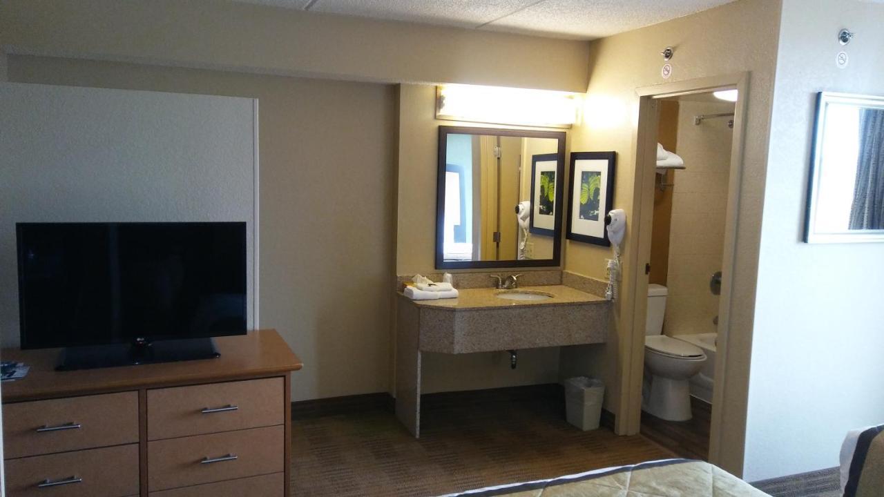 Extended Stay America Select Suites - Orlando - Maitland - Summit Tower Blvd Altamonte Springs Eksteriør billede